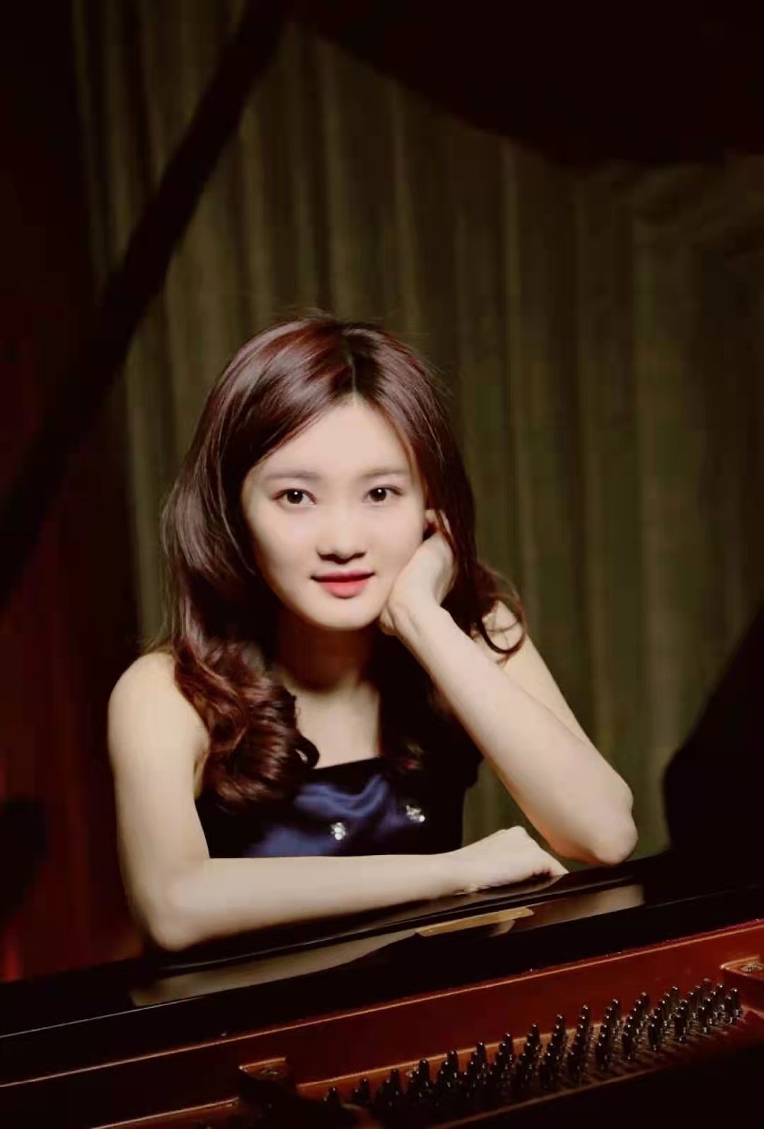 xuezi Zhang